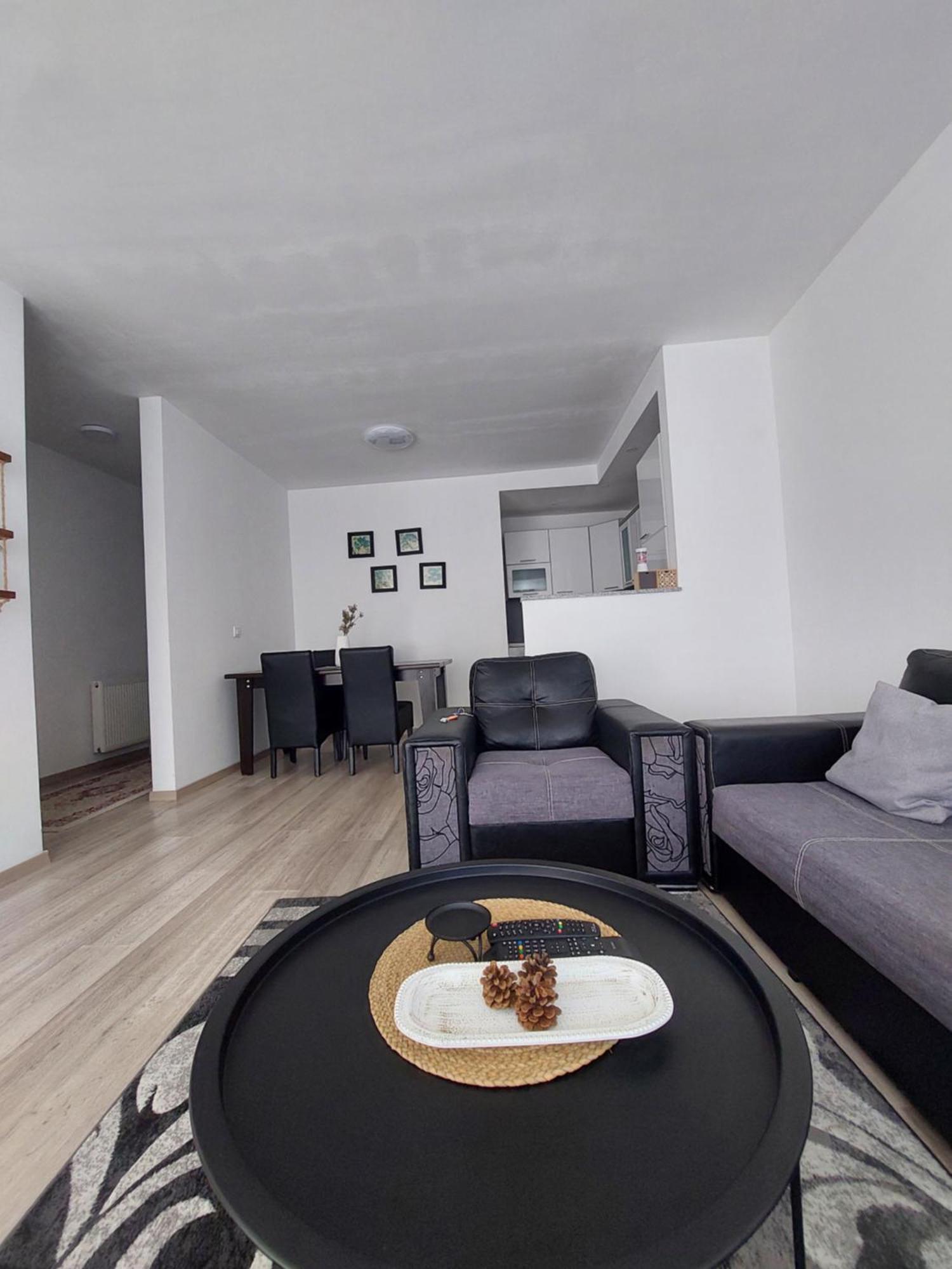 Private Apartments Prishtina Pristina Exteriör bild