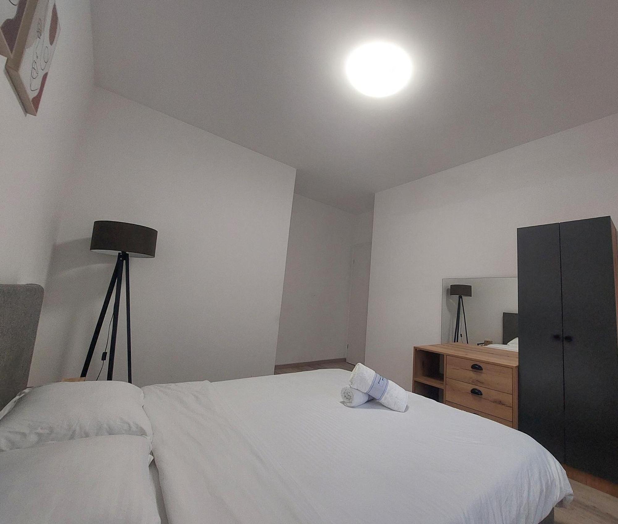Private Apartments Prishtina Pristina Exteriör bild