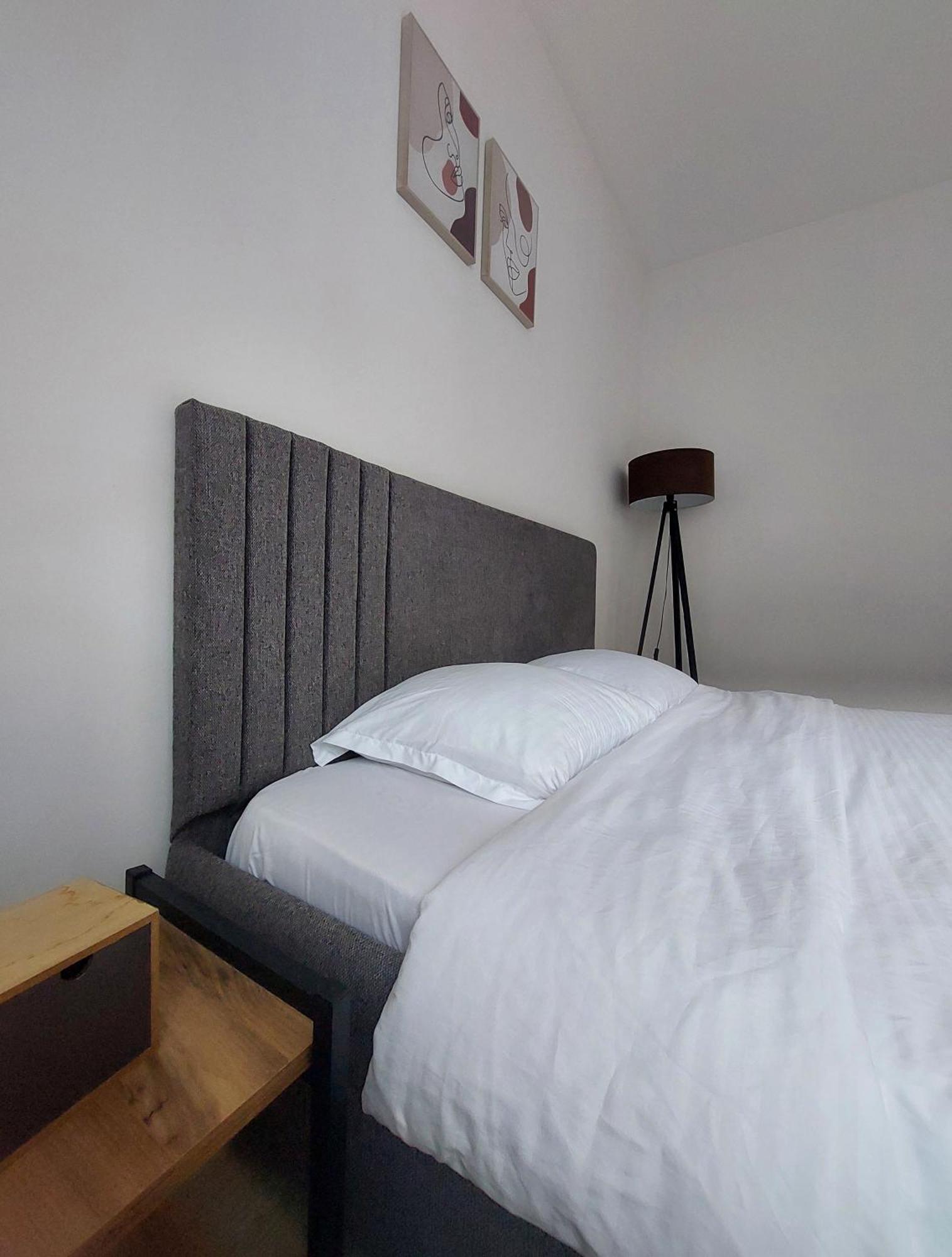 Private Apartments Prishtina Pristina Exteriör bild